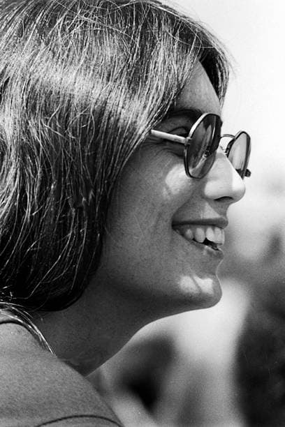 Emmylou Harris Goin Back To Harlan The Best Songs Of All Time emmylou-harris-goin-back-to-harlan-the-best-songs-of-all-time